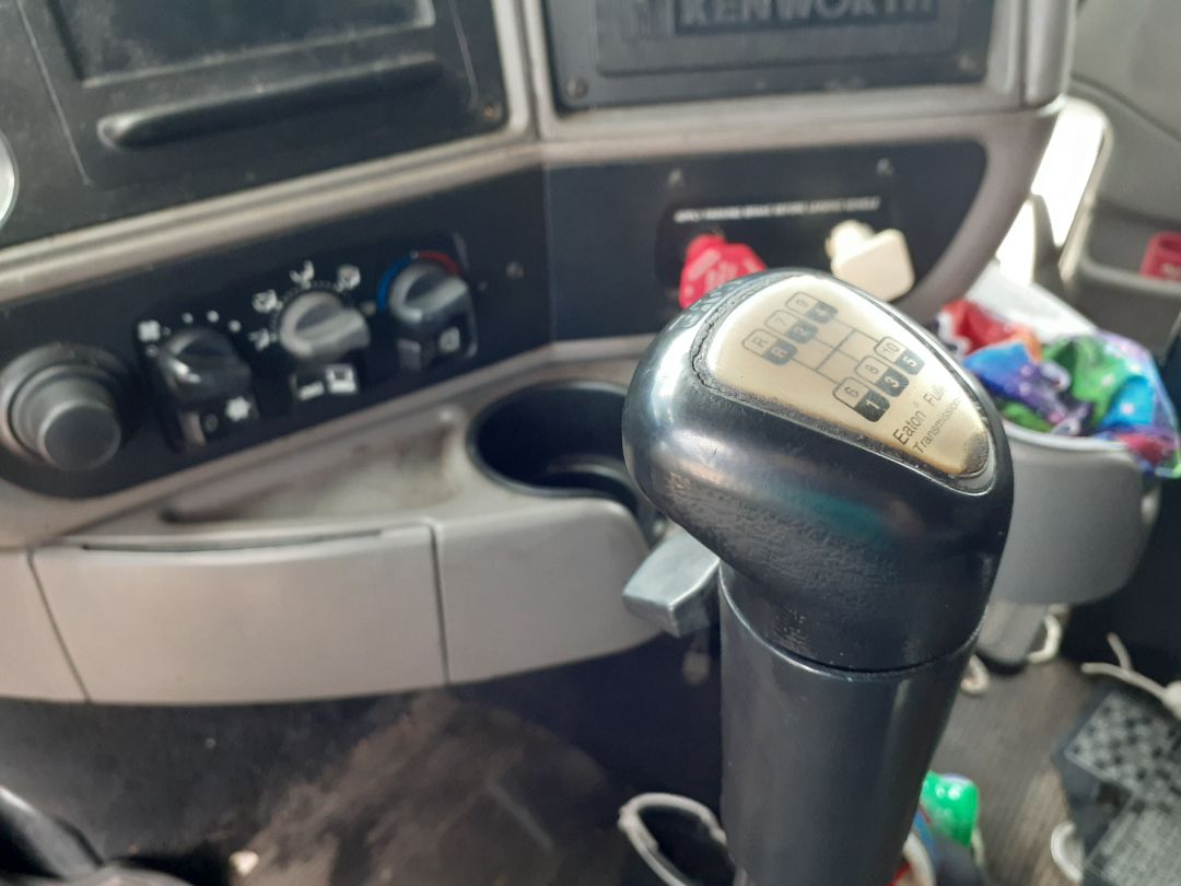 2013 KENWORTH T 700 - Image 15